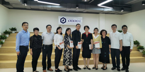 越疆上市,越疆機器人,香港上市,越疆,越疆科技,-青島第二批赴深體悟實訓隊臨時黨支部書記周科、青島市婦聯主席方妍等領導 到越疆考察